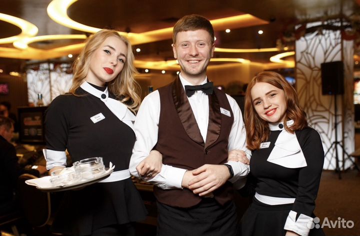 Официанты на свадьбу / официант на банкет