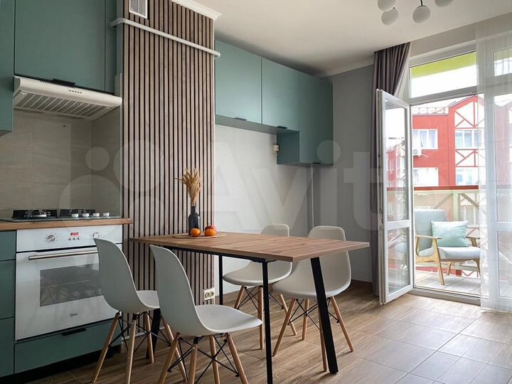 2-к. квартира, 82 м², 9/10 эт.