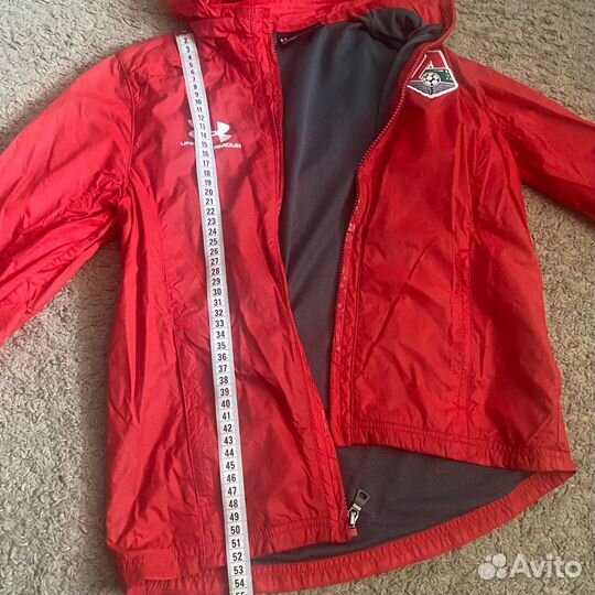 Лёгкая ветровка/куртка для футбола