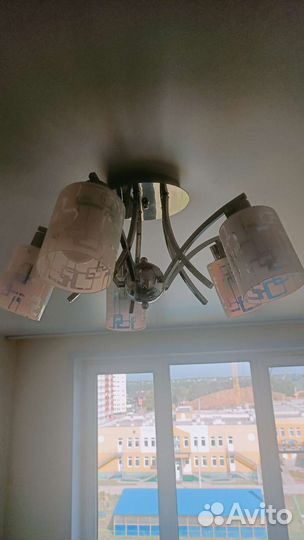 Светильник потолочный