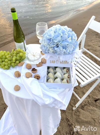 Боксы с клубникой в шоколаде