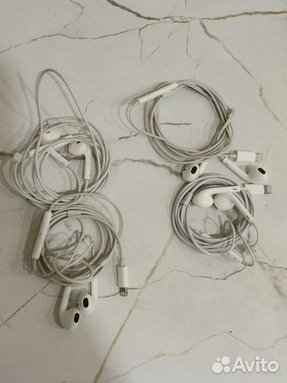 Ориг. Зарядка, блок, уши, переходник на iPhone