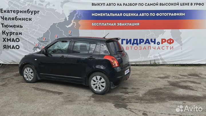 Дефлектор воздушный Suzuki Swift (RS) 73630-58J01