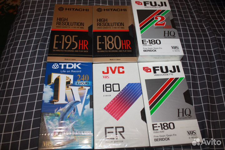 Новые запечатанные видеокассеты