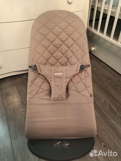 Шезлонг babybjorn