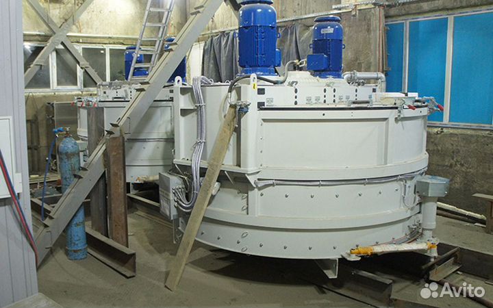 Планетарный бетоносмеситель MP 1500/1000 со скипом