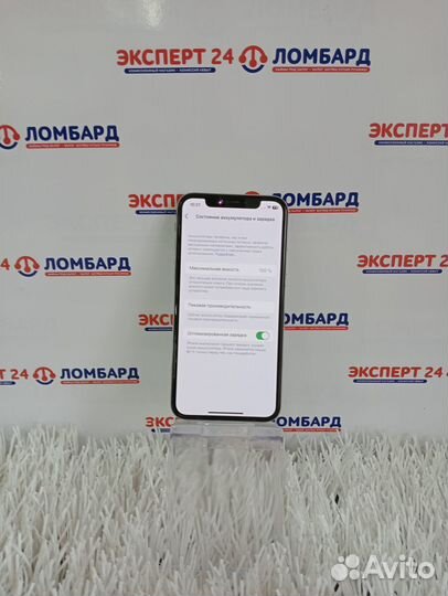 iPhone X, 64 ГБ