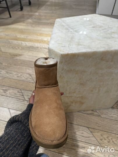 Ugg классические мини рыжые без платформы