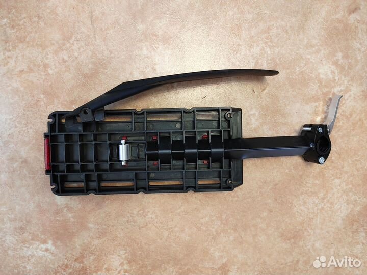 Багажник на велосипед с крылом