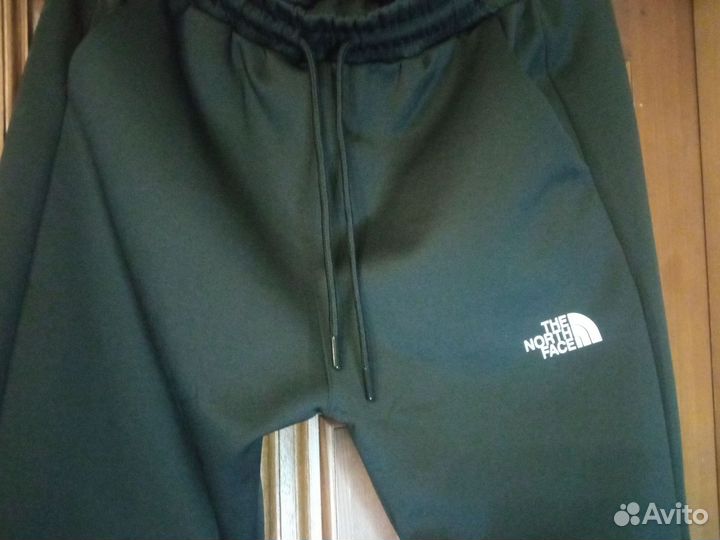 Спортивный костюм мужской TNF