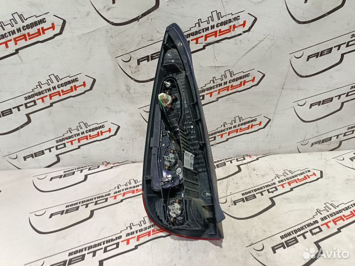 Фонарь toyota funcargo yaris verso NCP20 NCP21 NCP25 NLP20 NLP22 52091 2 модель правый 8155052350 XA