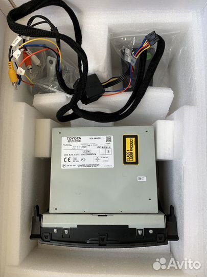 Магнитола от Toyota Land Cruiser Prado 150