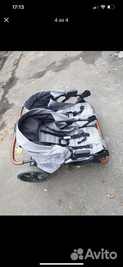 Коляска для двойни, погодок