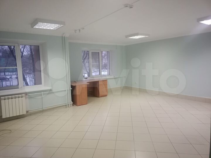 Офисы 13.5, 42.7 м²