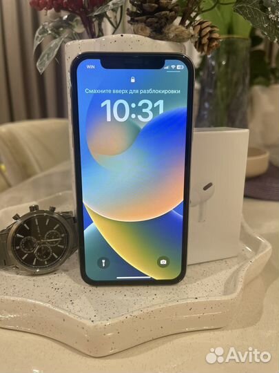 iPhone X, 256 ГБ