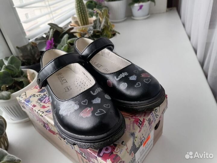 Туфли детские для девочки