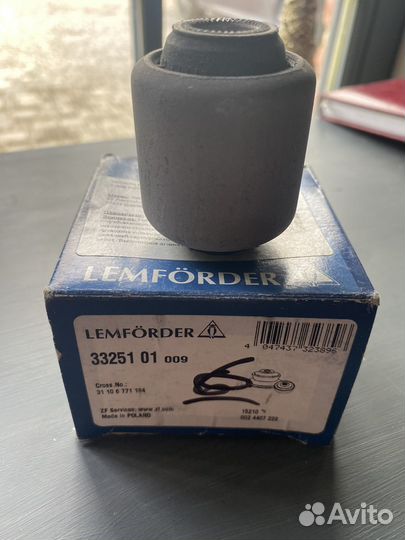 Сайлентблок рычага Lemforder
