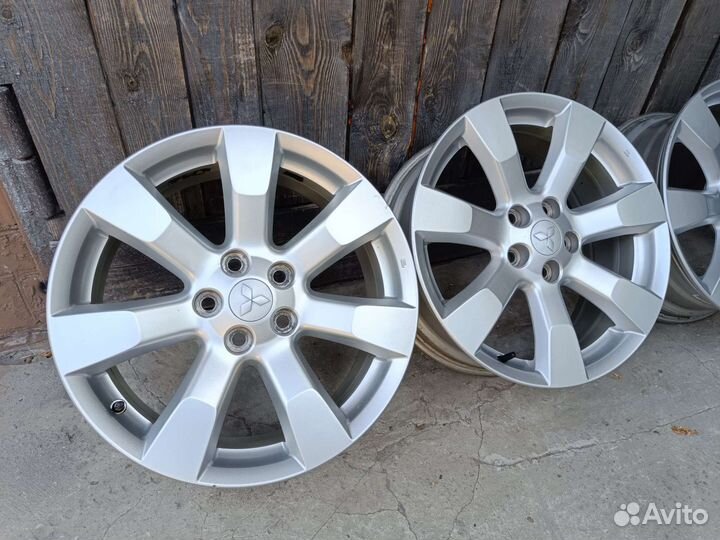 Литые диски 18 Mitsubishi (Enkei)