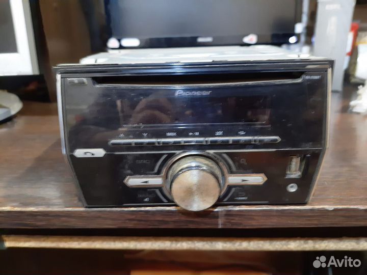 Магнитола pioneer