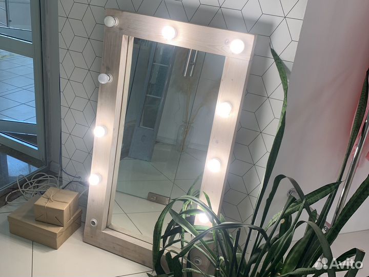 Гримерное зеркало бу