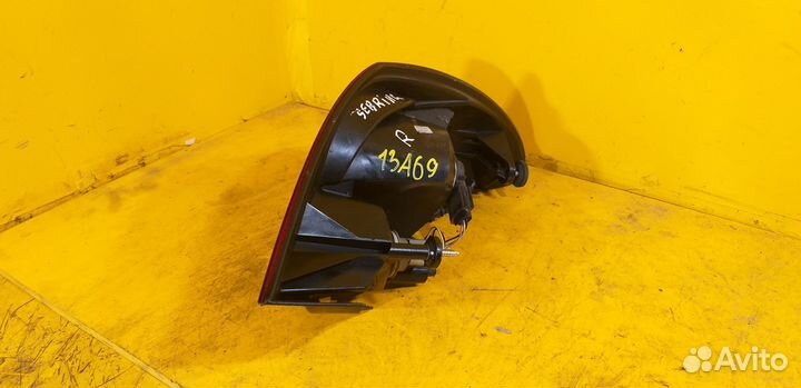 Фонарь задний правый для Chrysler Sebring