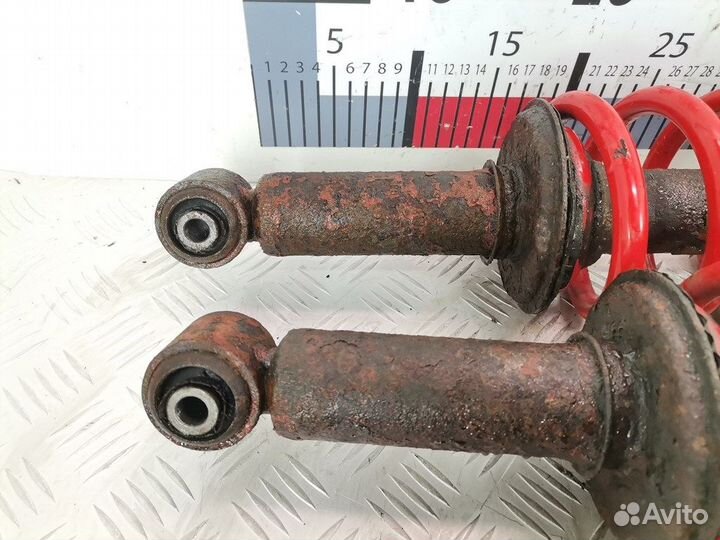 Стойка для Volkswagen Passat 5 GP