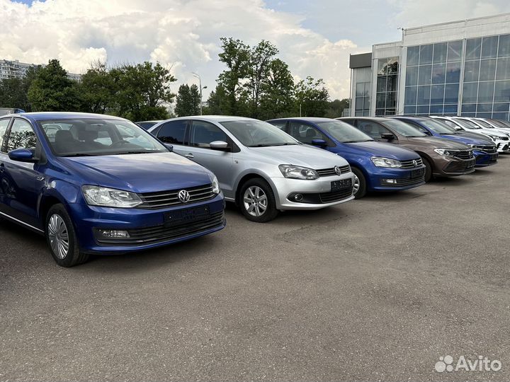 Аренда авто с выкупом минивен Volkswagen Polo