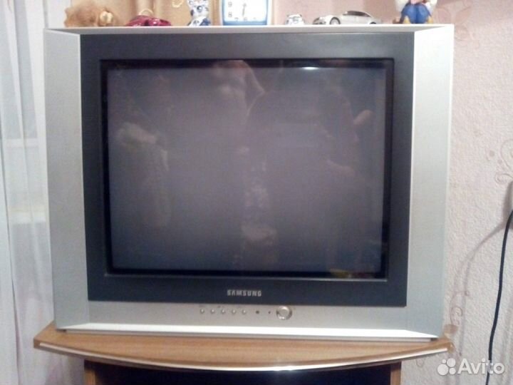 Телевизор samsung