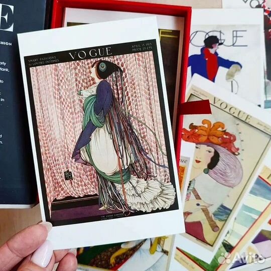 Открытки Vogue 100 штук в кейсе