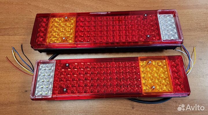 Фонари К-кт задние (525х140мм) на Фуру 6ть секций