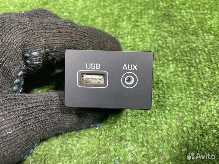 Блок USB-AUX Hyundai Sonata VII 7 LF 2015 - 2019