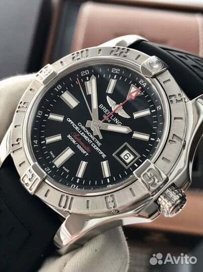 Breitling Avenger 2 GMT