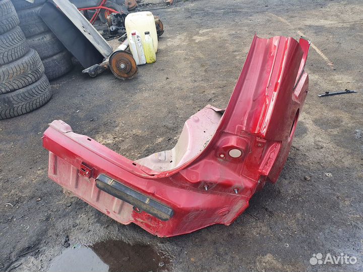 Крыло заднее правое четверть Citroen C4 хетчбек с4