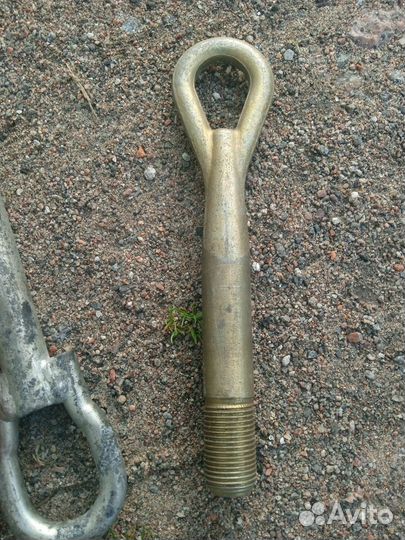 Буксировочный крюк, петля