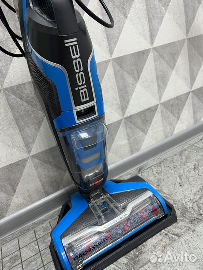 Моющий пылесос Bissell