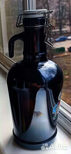 Фирменная бутыль De Bassus