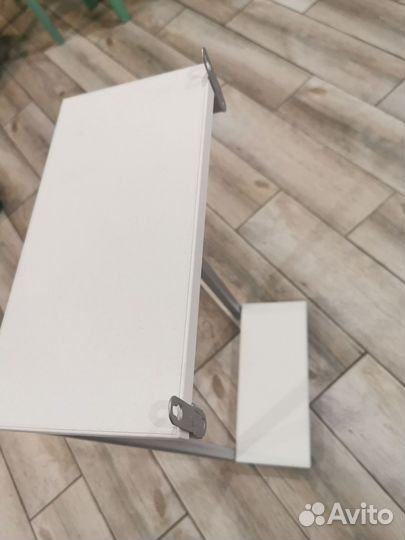 Полка под полотенца