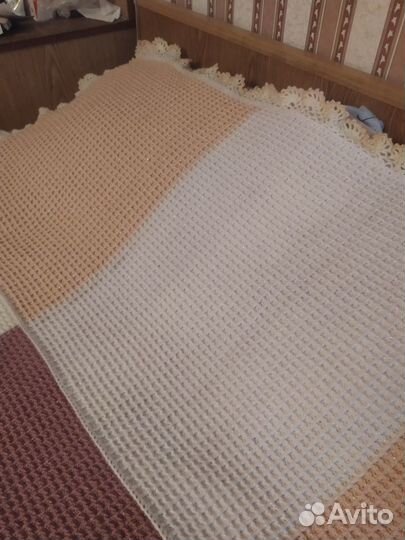 Вязаный плед ручная работа