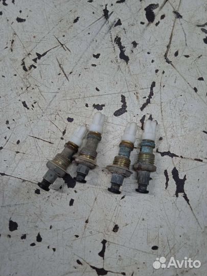 Концевик двери Ford Taurus 1 Форд Таурус 1