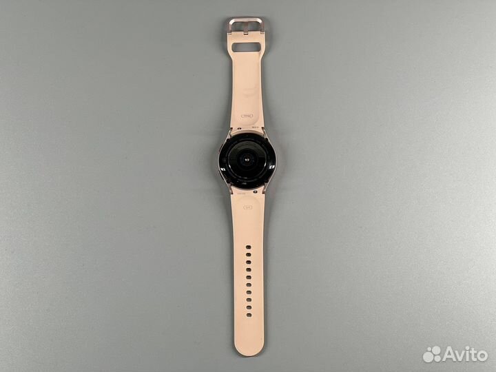 Samsung Galaxy Watch 4 40mm Rose Gold с гарантией