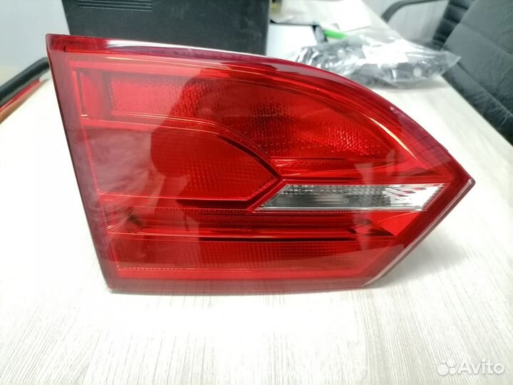 Задний левый фонарь VW jetta 6 2011-2015