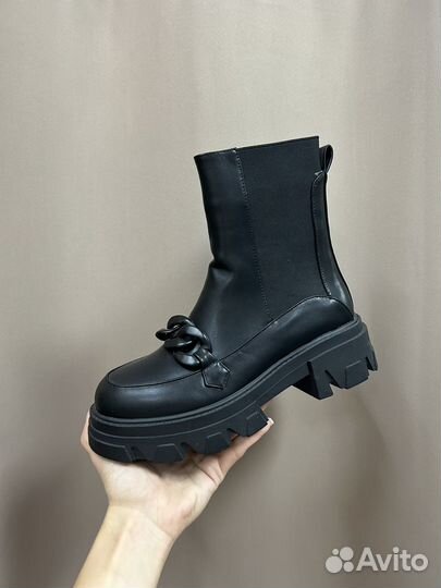 Ботинки женские демисезонные новые