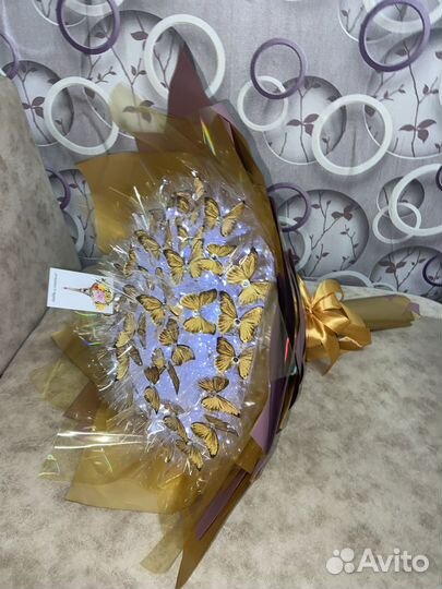 Букет с бабочками