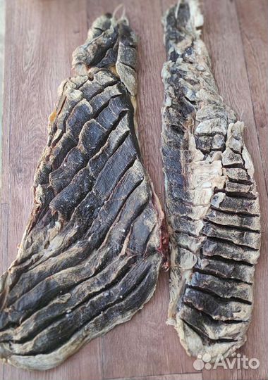 Сушеное мясо, колбаса, курдюк