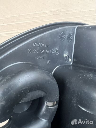 Ящик для инструментов с домкратом Peugeot 308