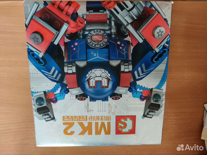 Игрушка робот конструктор