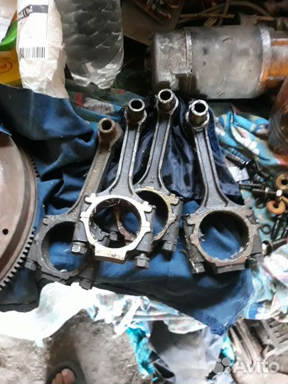 Коленвал, маховик, шатуны змз 406