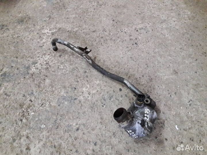 Корпус термостата Hyundai Getz 2005 25613-22600