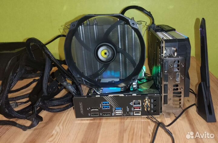 X570 pro, ryzen 3700x, ddr4 16gb, 3060ti