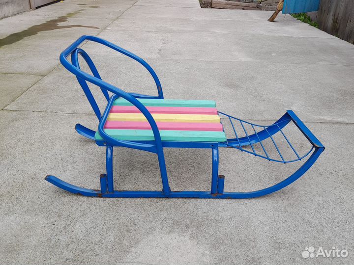 Детские санки в хорошем состояние